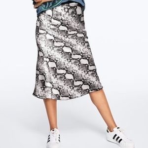 NWT Knit Riot Snakeskin Satin Skirt from Victoria’s Secret PINK